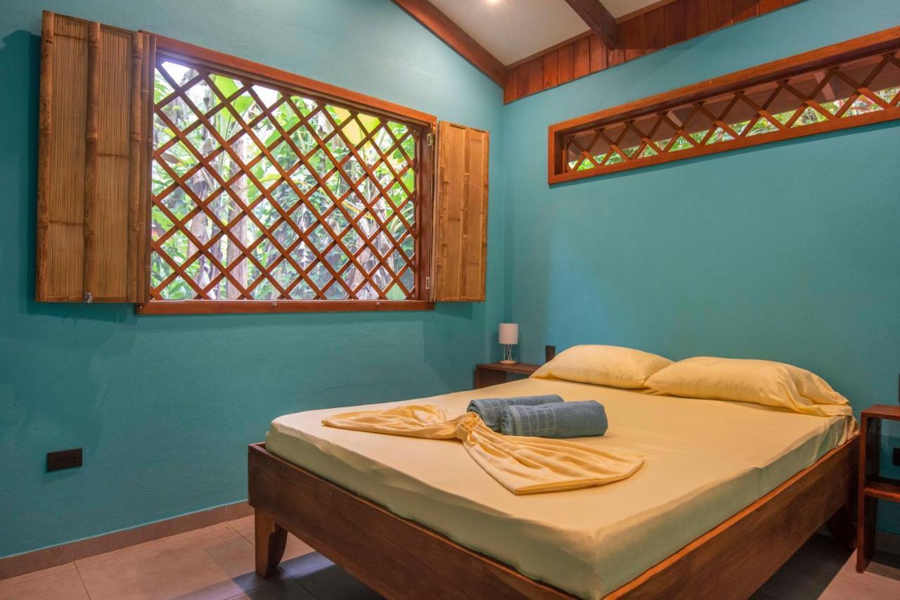 Villa Pina Dorada Dependencia Del Hotel Casa Merlin Puerto Viejo de Talamanca Dış mekan fotoğraf