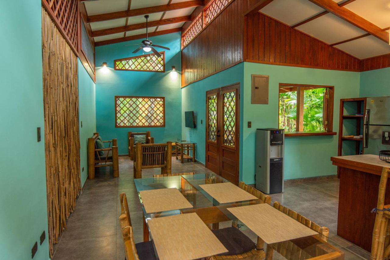Villa Pina Dorada Dependencia Del Hotel Casa Merlin Puerto Viejo de Talamanca Dış mekan fotoğraf