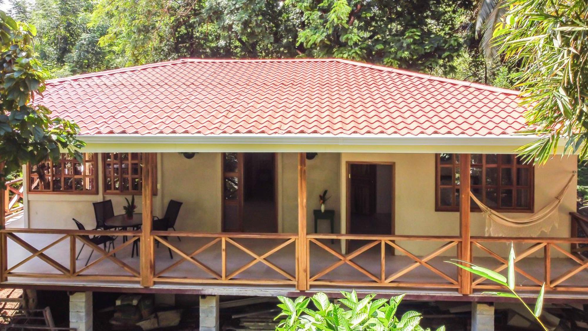 Villa Pina Dorada Dependencia Del Hotel Casa Merlin Puerto Viejo de Talamanca Dış mekan fotoğraf